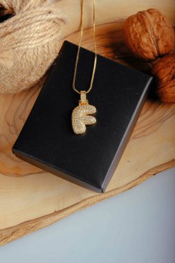 Mücevher ve Moda Mücevherleri