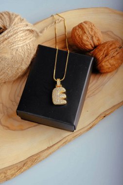 Mücevher ve Moda Mücevherleri