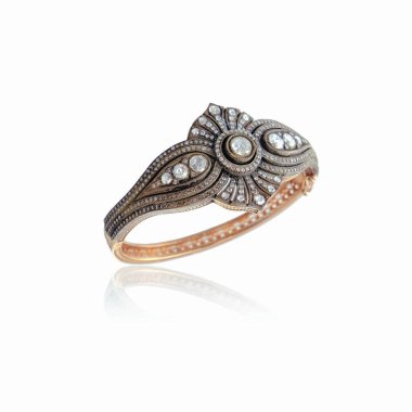 Elmas Mücevherler ve Moda Mücevherleri