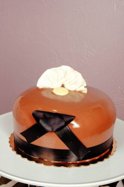 Masada lezzetli bir pasta var.