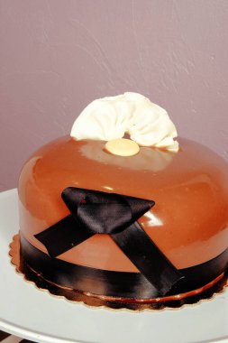 Masada lezzetli bir pasta var.