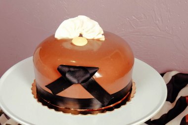 Masada lezzetli bir pasta var.