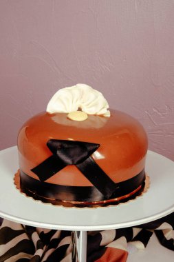 Masada lezzetli bir pasta var.