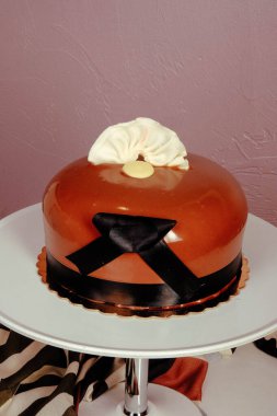 Masada lezzetli bir pasta var.