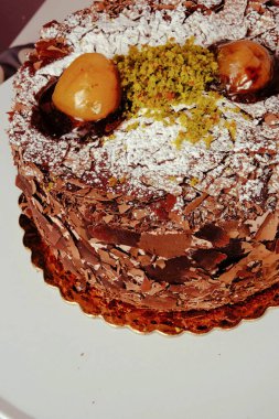 Masada lezzetli bir pasta var.