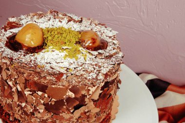 Masada lezzetli bir pasta var.