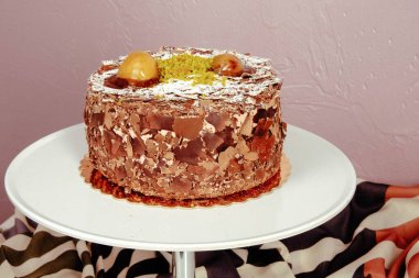 Masada lezzetli bir pasta var.