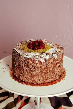 Masada lezzetli bir pasta var.