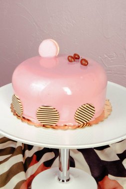 Masada lezzetli bir pasta var.