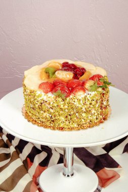 Masada lezzetli bir pasta var.