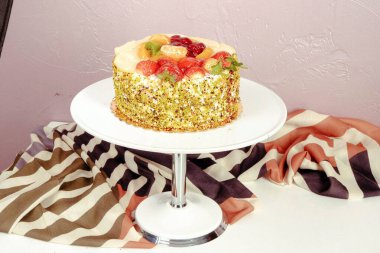 Masada lezzetli bir pasta var.