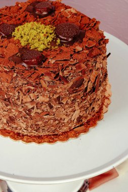 Masada lezzetli bir pasta var.