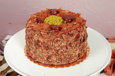 Masada lezzetli bir pasta var.