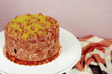 Masada lezzetli bir pasta var.