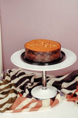 Masada lezzetli bir pasta var.