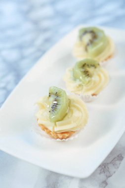 Masada lezzetli bir pasta var.