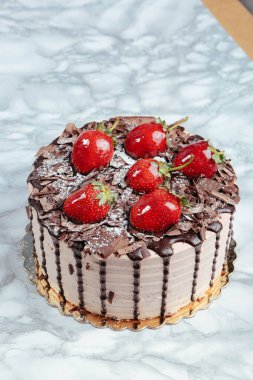 Masada lezzetli bir pasta var.