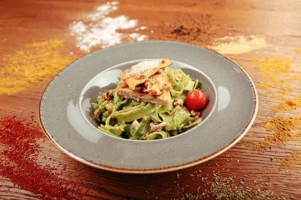 Prato Salada Fresca Com Verduras Misturadas — Fotografia de Stock