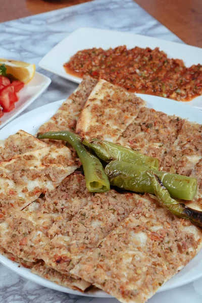 Plato Tradicional Turco Horno Pide Pizza Pide Turca Aperitivos Del — Foto de Stock