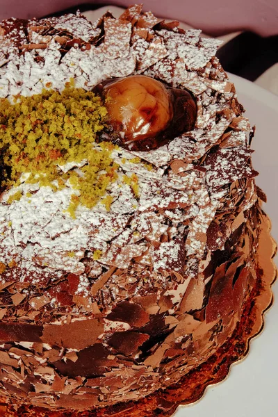 Tafel Mit Leckerem Kuchen Auf Dem Tisch — Stockfoto