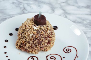 Masada lezzetli bir pasta var.