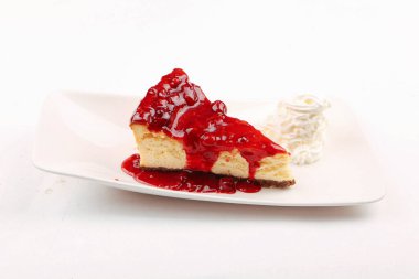 Masada lezzetli bir pasta var.