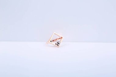 Elmas Mücevherler ve Moda Mücevherleri