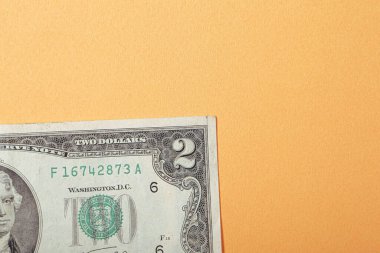 Bir sürü nakit bize dolar