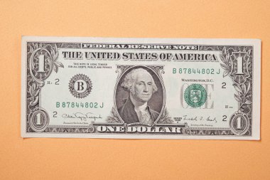 Bir sürü nakit bize dolar