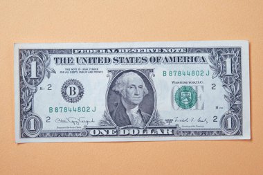 Bir sürü nakit bize dolar