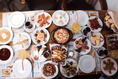 zengin ve leziz Türk Kahvaltı