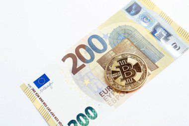 Multi Euro Dolar, farklı türde yeni nesil banknotlar, bitcoin
