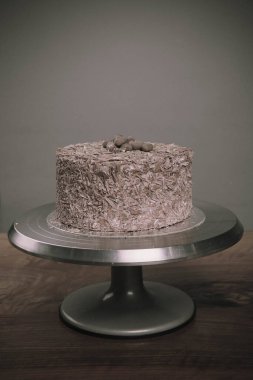 Masada lezzetli bir pasta var.