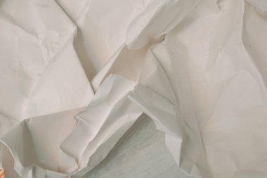 Beyaz buruşmuş kağıt arkaplan grunge doku arkaplanı