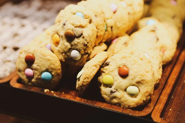 Group Assorted Cookies Chocolate Chip Oatmeal Raisin White Chocolate — Stock Photo, Image