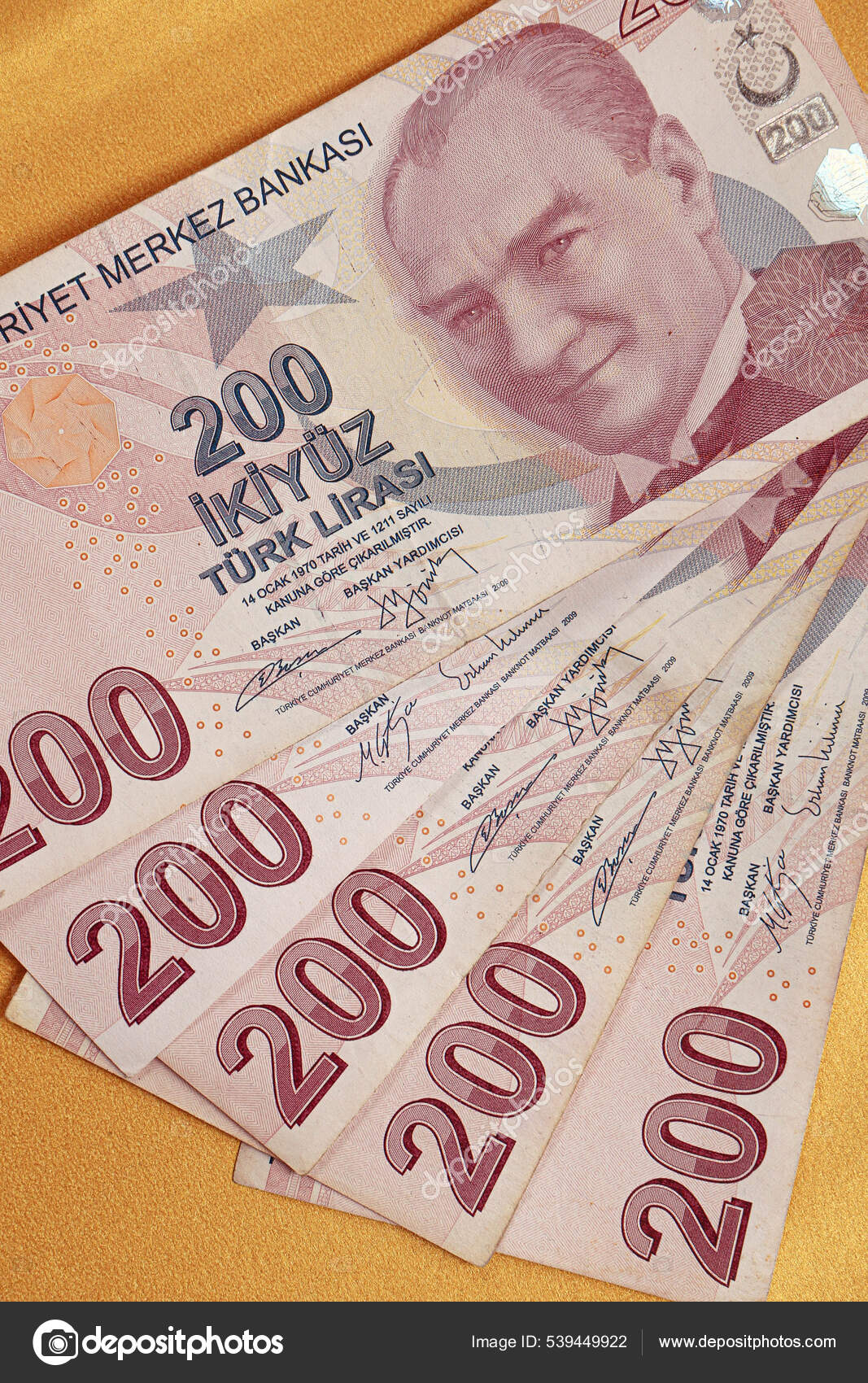 土耳其货币土耳其里拉钞票——图库图片© utkudemirsoy #539449922
