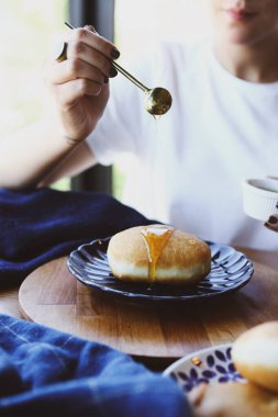 Lezzetli doğal estetik fırınlanmış ekmek