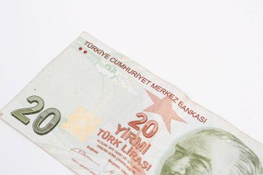 Türk lira banknotları ve bitcoin paraları