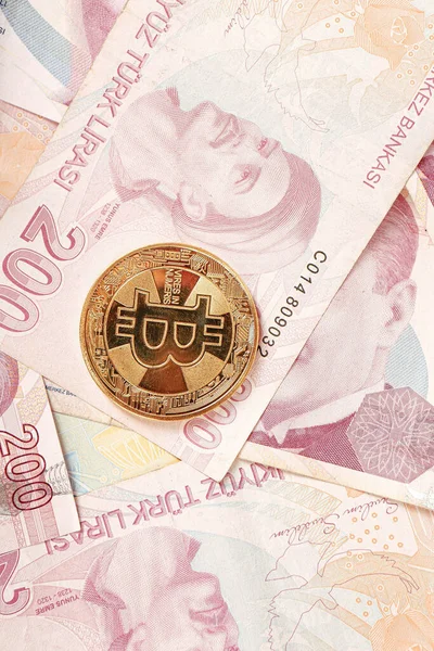 Uang Kertas Lira Turki Dan Bitcoin — Stok Foto