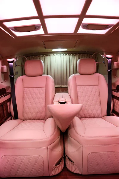 Luxury Modern Pink Car Interior — Stock Photo, Image