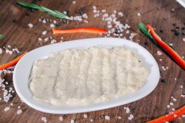 Geleneksel Türk ve Yunan yemek meze masası