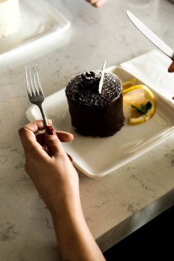 Masada lezzetli bir pasta var.