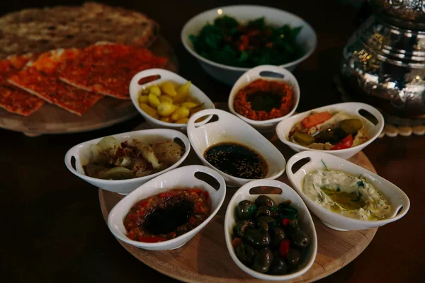 Traditioneel Turks Grieks Diner Meze Tafel — Stockfoto