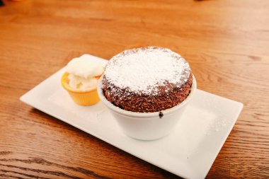 dondurma çikolatalı sufle