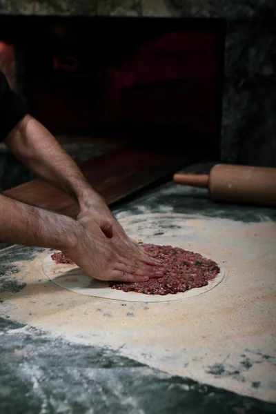 Щоб Приготувати Турецьку Піцу Або Лахмакун Фаст Фуд Популярну Вуличну — стокове фото