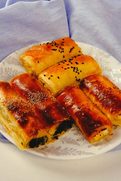 Delicioso Pastel Con Relleno Queso Feta — Foto de Stock