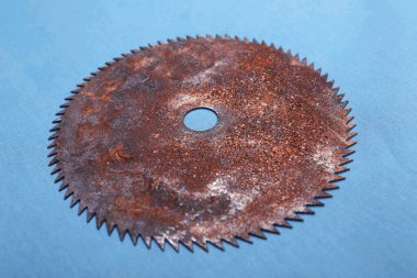 Dairesel testere bıçakları. Marangozluk aletleri.