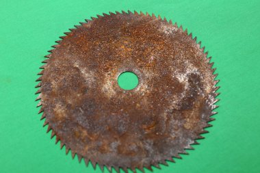 Dairesel testere bıçakları. Marangozluk aletleri.