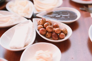 zengin ve leziz Türk Kahvaltı