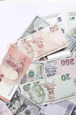 Multi Euro Nakit ve Bozuk Para, farklı türde yeni nesil banknotlar, bitcoin, Türk lirası
